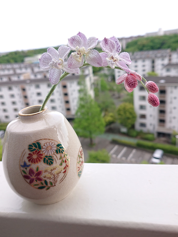 Moon 美品 胡蝶蘭 着物“素敵な花の贈り物”仕付糸付 小紋 5606 Moon様