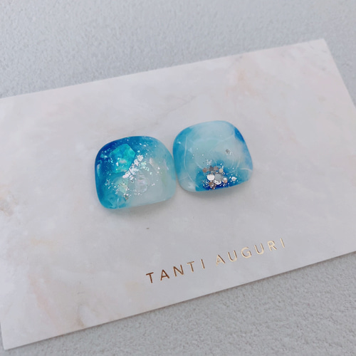 フットネイルチップ 青 シェルパーツ 濃紺 水色 白 青系 ホワイト 3D