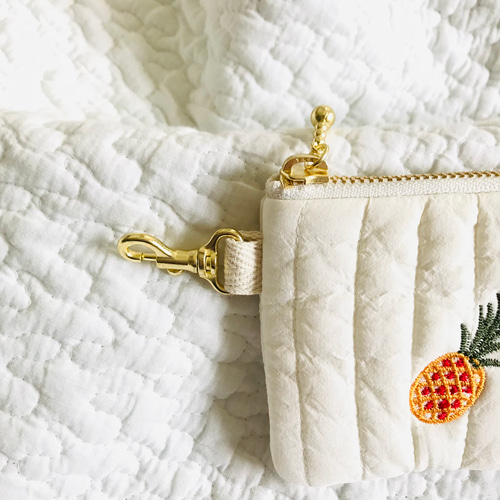pineappleコインケース ヌビ イブル パイナップル 刺繍 小銭入れ