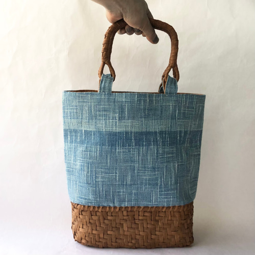 山葡萄バッグ国産 希少小菊網 （訳あり）手持ちカバー付