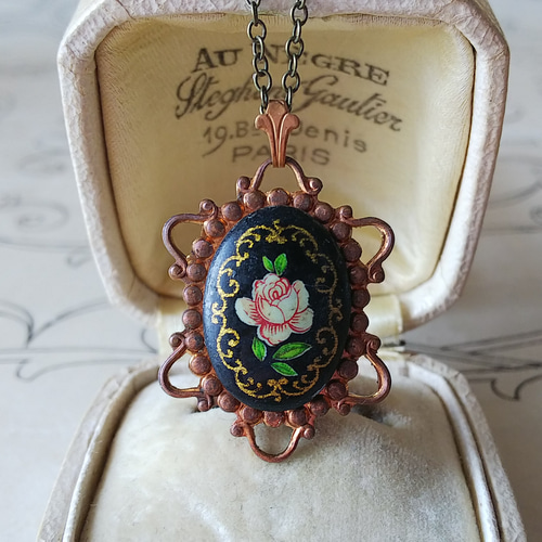 バラのアンティーク♡ネックレス 美しい薔薇のイギリスアンティーク