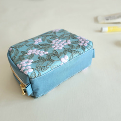 ぷくまる刺繍のコロンとマチつきティッシュポーチ│ターコイズ【紫陽花】母の日 6枚目の画像