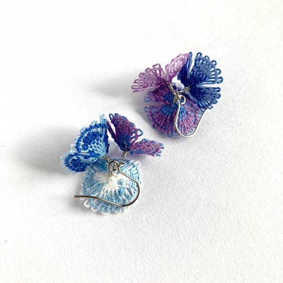 糸の花咲くピアス　ミックスカラー　紫陽花　ニャンドゥティ　 15枚目の画像