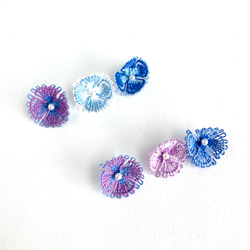 糸の花咲くピアス　ミックスカラー　紫陽花　ニャンドゥティ　 7枚目の画像