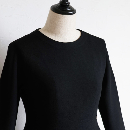 華奢見えが叶う◎】ホールガーメント フィットアンドフレアワンピース