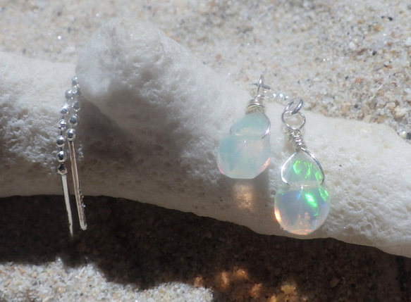 *sv925*Ethiopian Opal Swing Earrings エチオピア産ウェロオパール☆アメリカンピアス 16枚目の画像