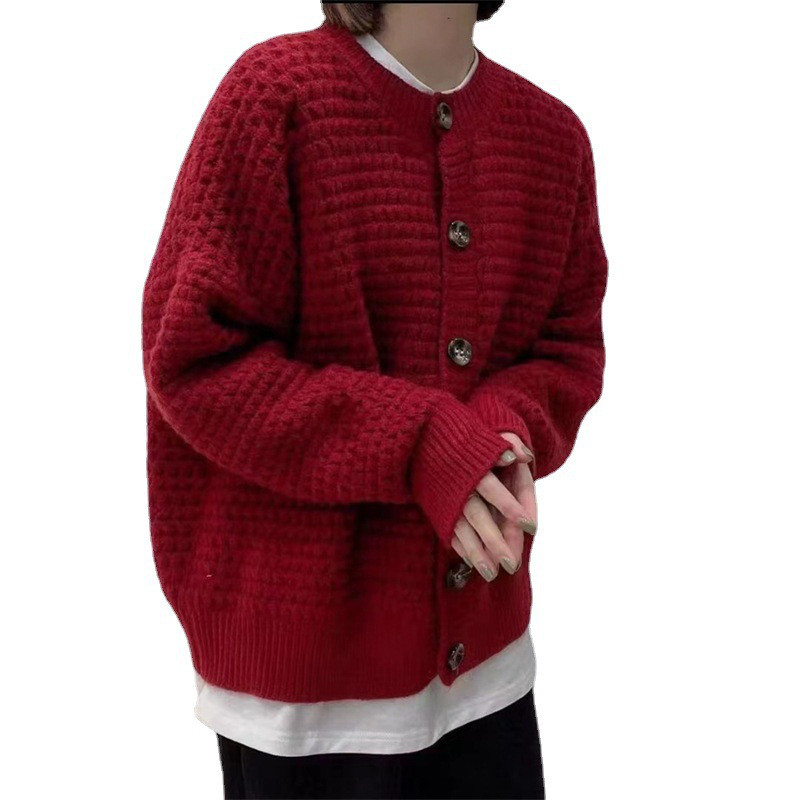 【即納】ざっくりとした編み柄が目を惹く、クルーネックカーディガン レッド