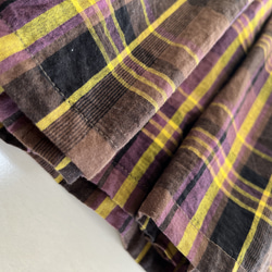 ブラウンタータンチェックのリネンギャザースカート　紫ライン 5枚目の画像