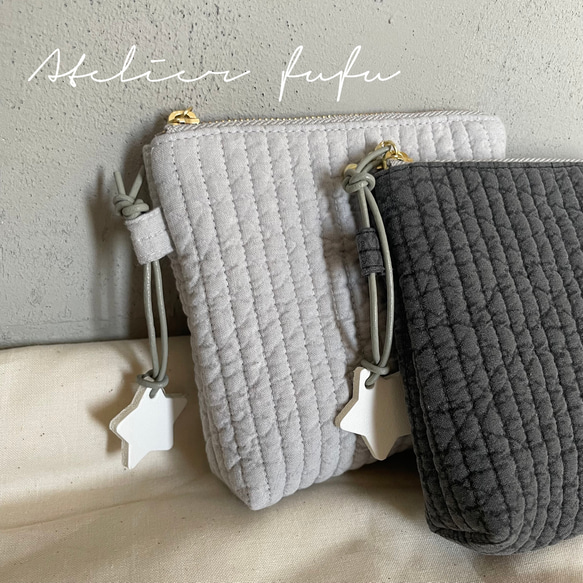 数量限定★ころんと可愛い小さめポーチ　刺繍入り　使いやすいコンパクトポーチ ヌビポーチ リップなど小さなコスメポーチに！ 5枚目の画像