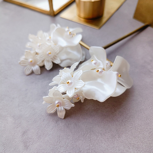 ▽ シルク サテン 揺れる 白無垢 プルメリア 花 結婚式 ウェディング