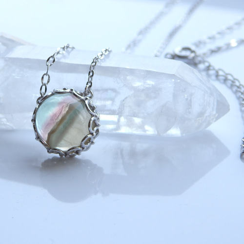 レインボーフローライト✴︎ネックレス ネックレス・ペンダント MARGA  