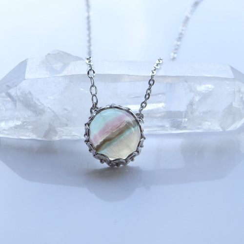 レインボーフローライト✴︎ネックレス ネックレス・ペンダント MARGA 