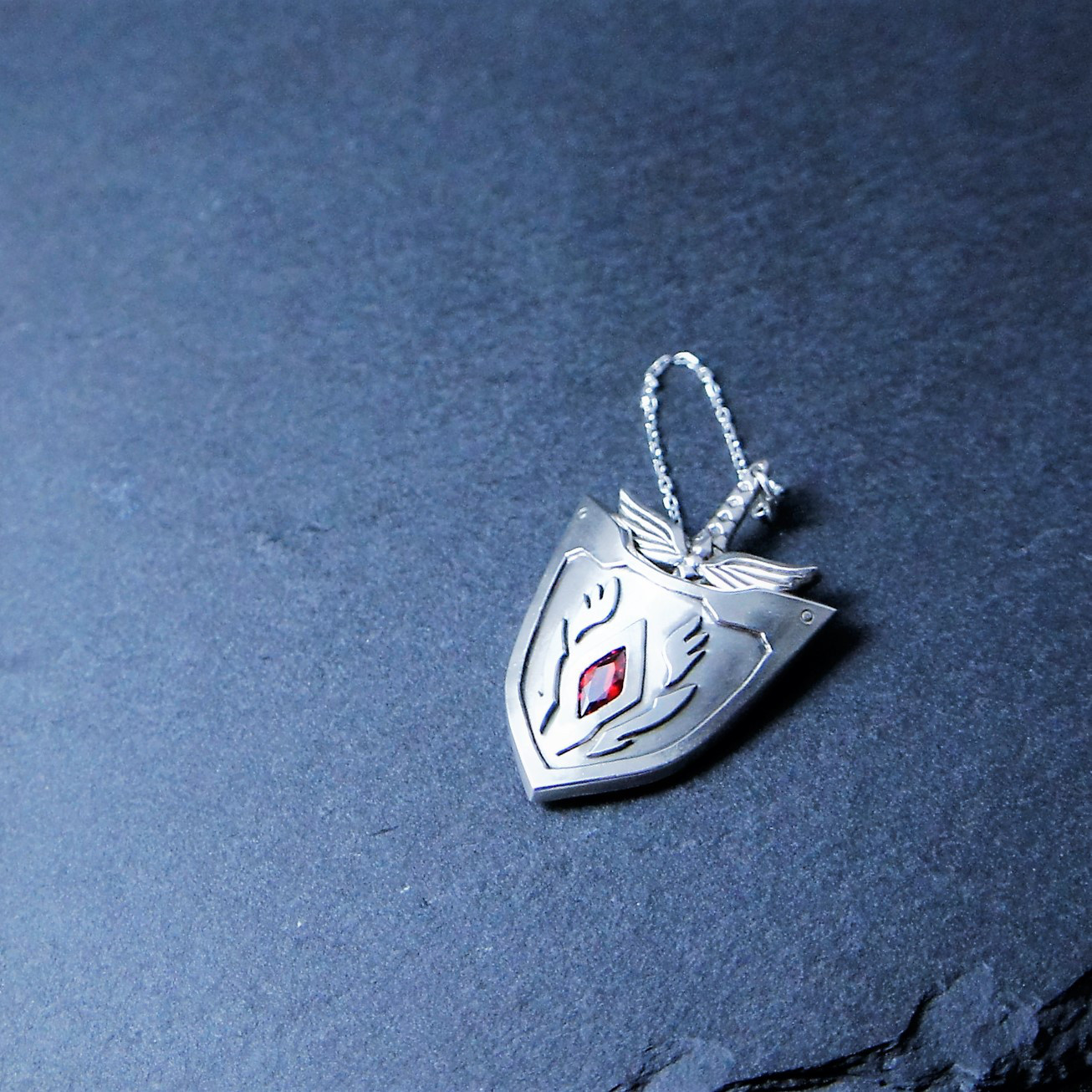 クラウ・ソラス＆レリク・アイギスCZ《結界獣の紋章》