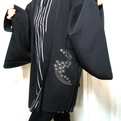オシャレブラック羽織り 正絹 花柄刺繍 法被 だんじり祭 4枚目の画像