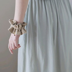 本革♡スエード　大人のためのビッグシュシュ〜全6色〜　　大きめ 2枚目の画像