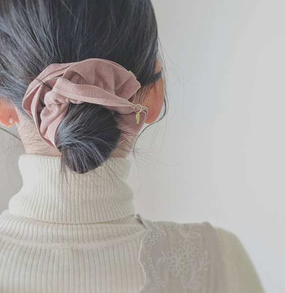 本革♡スエード　大人のためのビッグシュシュ〜全6色〜　　大きめ 14枚目の画像