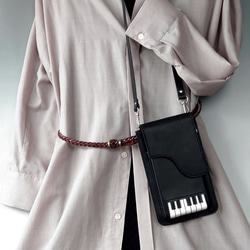 《特集掲載》個性派！【ピアノ】スマホポシェット＆ハンマーチャーム【肩紐長さ調整可・2way】袋ラッピング無料 2枚目の画像