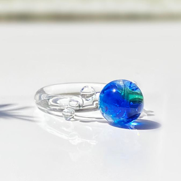 水の星　青い惑星・ガラスのリング　硝子の指輪　サイズオーダーOK 2枚目の画像