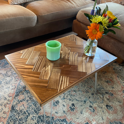 ヘリンボーンの折りたたみテーブル【ハンドメイド家具】 ヘリンボーン