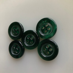 アンティーク ボタン 5個　ビンテージ 昭和 レトロ 個性的 ハンドメイド素材 日本製 ポップ アクセ グリーン　緑 2枚目の画像