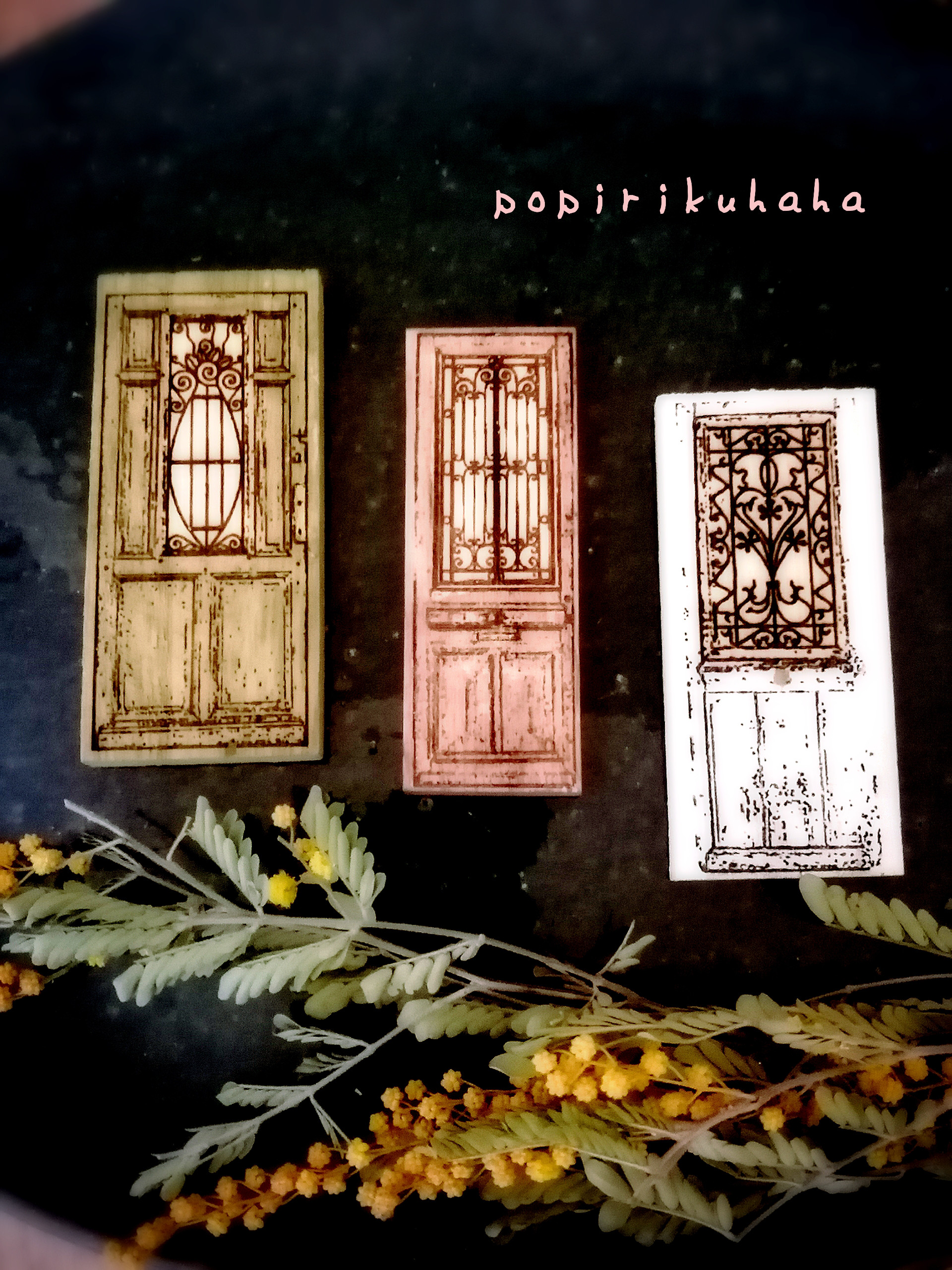 NEW✨トントン♪アンティーク風ドア3点セット ヴィンテージ風・扉