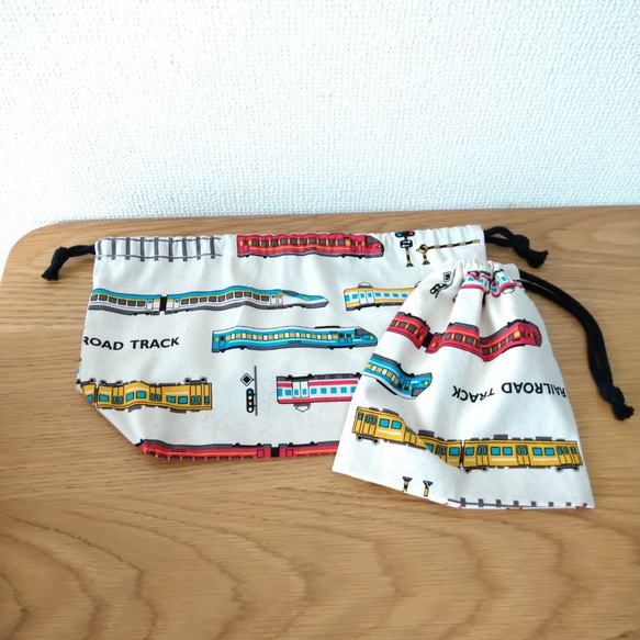 【残りわずか】新幹線と電車のお弁当袋&コップ袋セット 2枚目の画像