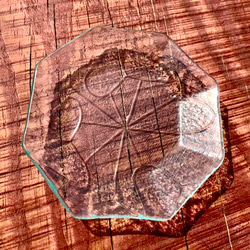 昭和レトロガラス食器　型板ガラス食器　八角皿　クローバー　SDGs  マルチトレイ 2枚目の画像