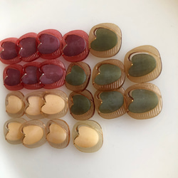 アンティーク ボタン 7個　ビンテージ 昭和 レトロ 個性的 ハンドメイド素材 日本製 ポップ アクセ 4枚目の画像
