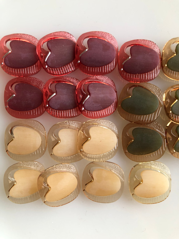 アンティーク ボタン 7個　ビンテージ 昭和 レトロ 個性的 ハンドメイド素材 日本製 ポップ アクセ 2枚目の画像