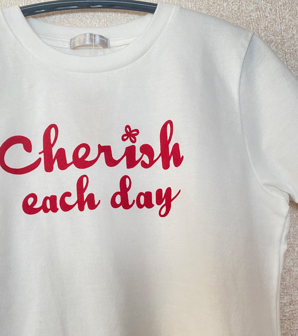 日本製　ロゴtシャツ　Cherish　パープル　Ｓサイズのみ　レディース　送料無料 3枚目の画像