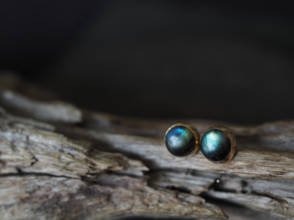 labradorite brass pierce (komorebi) 8枚目の画像