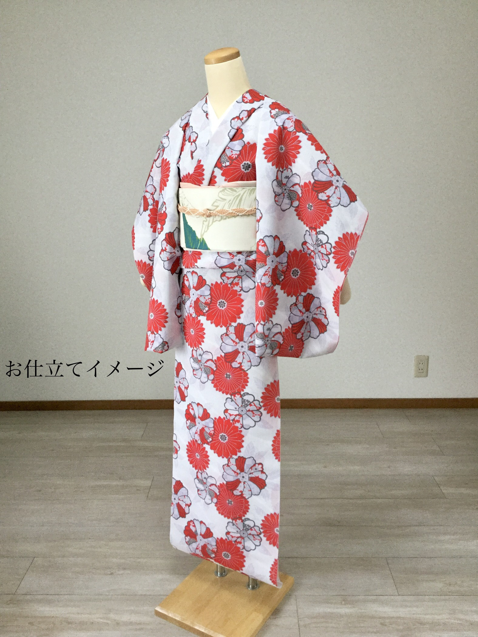 美品 夏着物 正絹 絽 全通“涼味に乗って菊や牡丹、梅の花丸文”袋帯 N+35 美品 夏着物 正絹 絽 全通“涼味に乗って菊や牡丹、梅