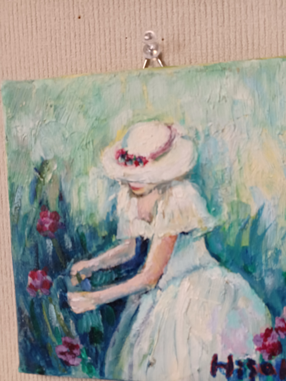 花をつむ貴婦人　油絵　15×15 4枚目の画像