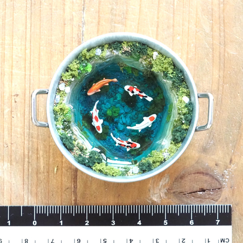 ジオラマアート】ちいさな森の青い泉 ミニチュア 癒し 透明感 水