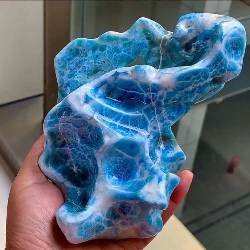 133g 天然無処理　ラリマー  置物(原石) 天然無処理 ラリマー 置物(原石) 鑑賞石 ※鑑賞台付き（木造） その他