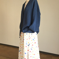 明るめ　インディゴブルーの 春 夏 カーデイガン　綿100% 3枚目の画像