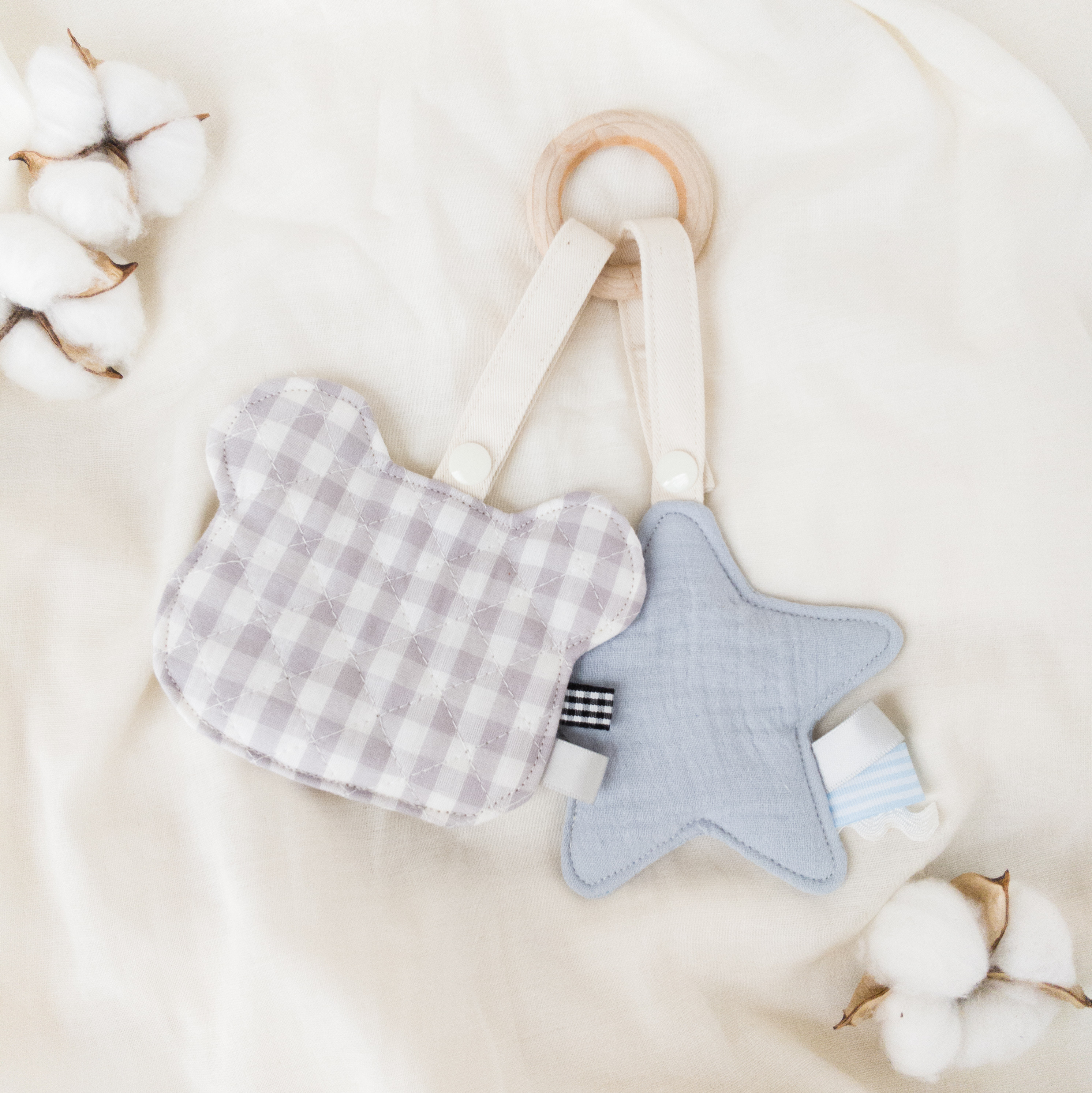 様♡  koromochi  カシャカシャおもちゃ