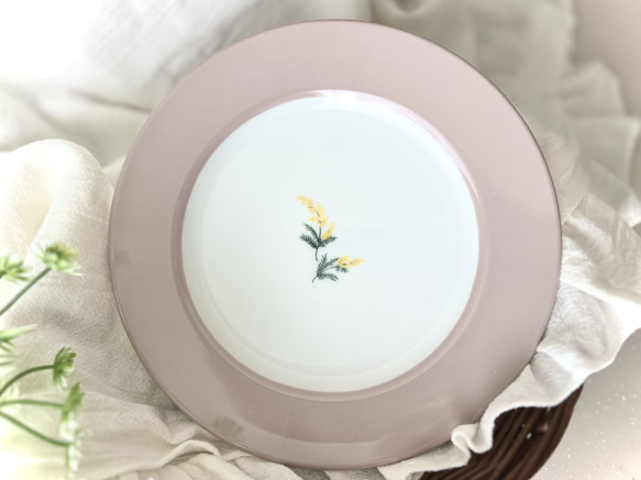ポーセラーツ くすみピンク ミモザ リムプレート 中皿 le_cherien 通販