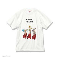 「CHILL FRIENDS_推し活するネコたち」コットンTシャツ/送料無料 3枚目の画像