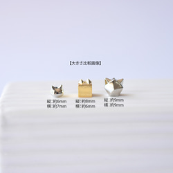 折り紙風 猫 シンプル ゴールド ピアス / 金 モード 和風 ねこ ネコ ユニセックス プレゼント 6枚目の画像