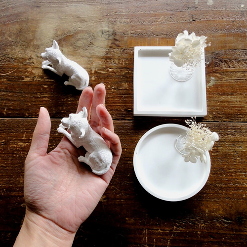 アロマストーンで再現する 犬のいる暮らし □ チワワ Mサイズ □ 白い