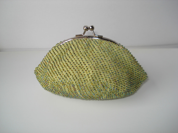 Beaded Purse --Fresh Green-- 1枚目の画像