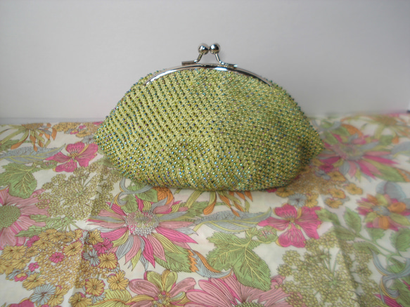 Beaded Purse --Fresh Green-- 2枚目の画像