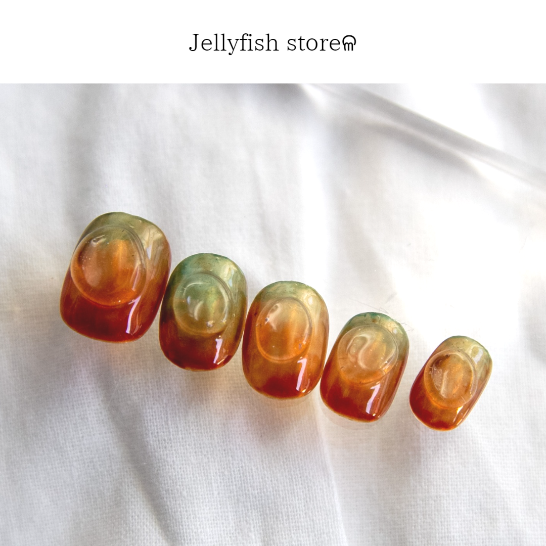 #77｜ ガラス細工風 :: amber × emerald ◎ ぷっくり 透明感 クリアカラー 琥珀【ネイルチップ】
