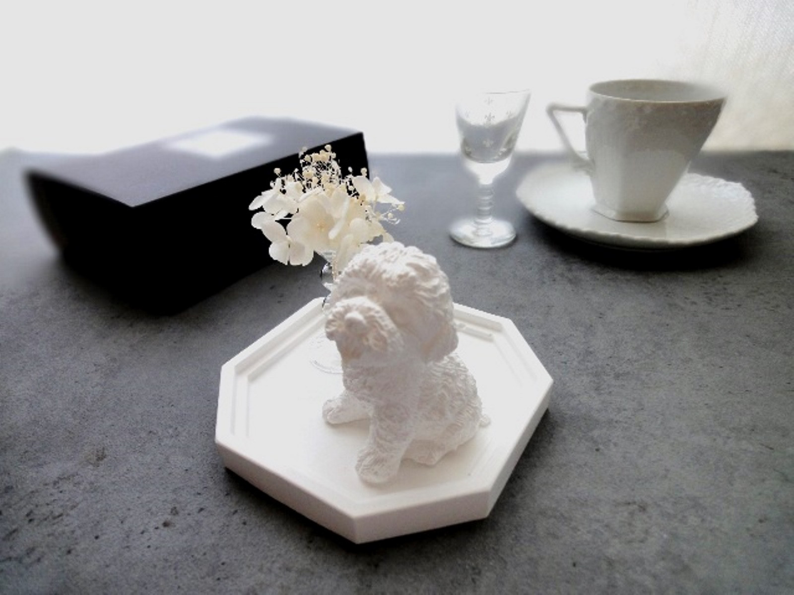 アロマストーンで再現する 犬のいる風景 □ Lサイズ D トイ