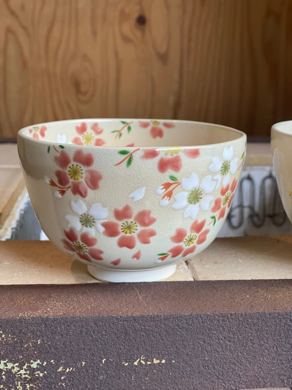 色絵　桜　サクラ　抹茶茶碗 6枚目の画像