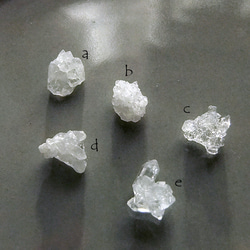 水晶原石一粒ピアス08 6枚目の画像