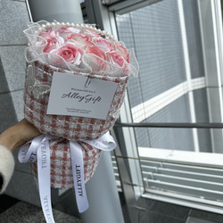 生誕ブーケ　生誕花束　枯れない　ツイードブーケ　ワンホンブーケ　花束　ピンク| Princesse Bouquet 1枚目の画像