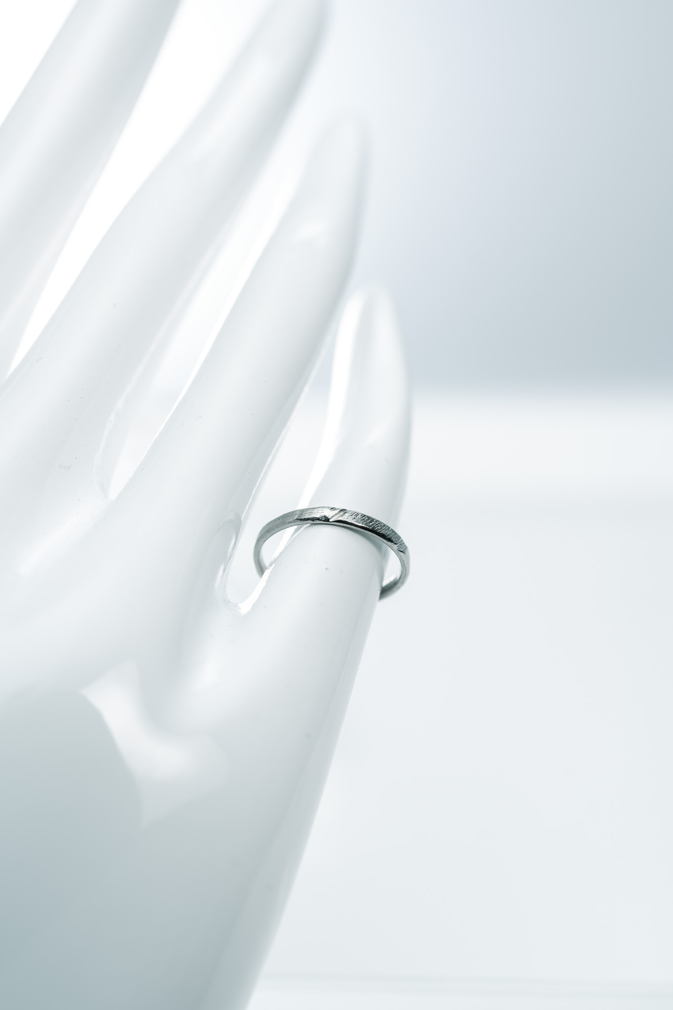 ≪新作»メル meru　チタンリング 重ね付け 細指輪 SkinnyRing　size約6号