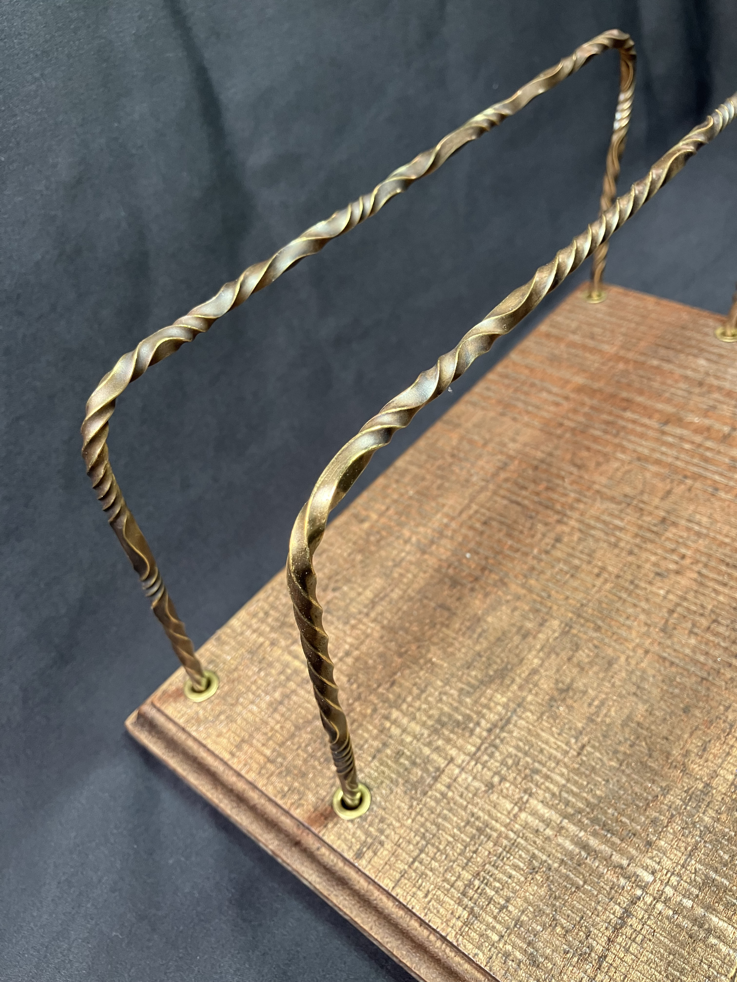 珈琲ドリッパースタンド　✨真鍮製✨(土台ラワン)